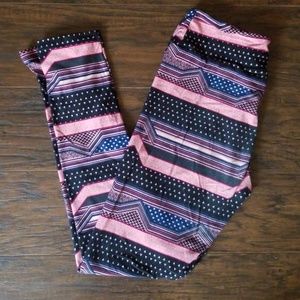 NWOT LulaRoe OS Leggings